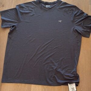 Archery’s men’s T shirt large